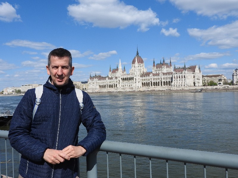 22 Parliament from Buda